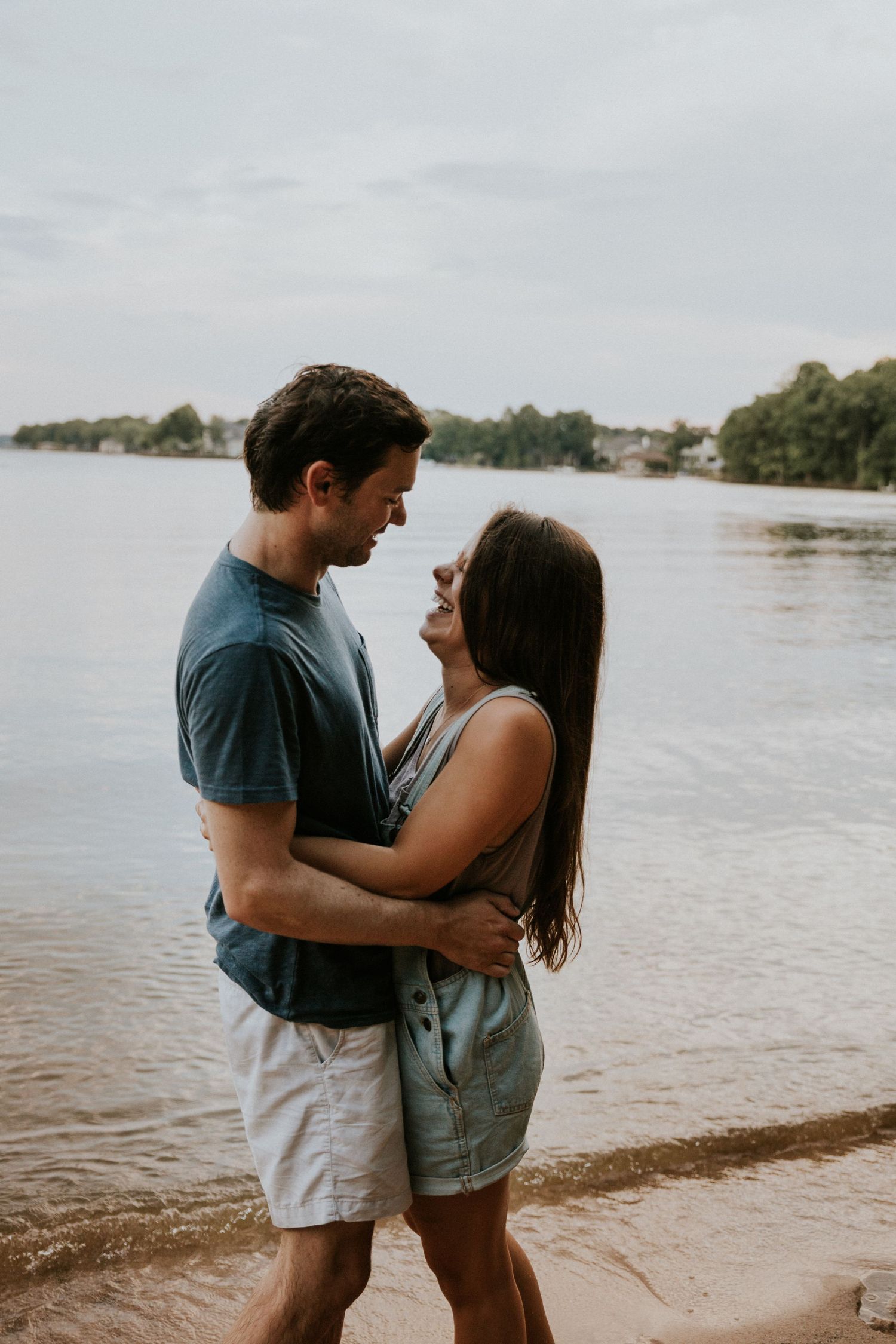 Summer Lake Photo Session | Charlotte, NC