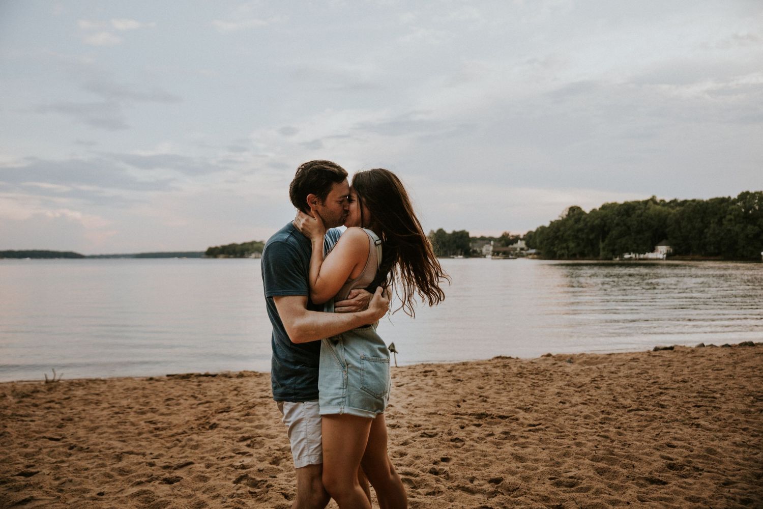 Summer Lake Photo Session | Charlotte, NC