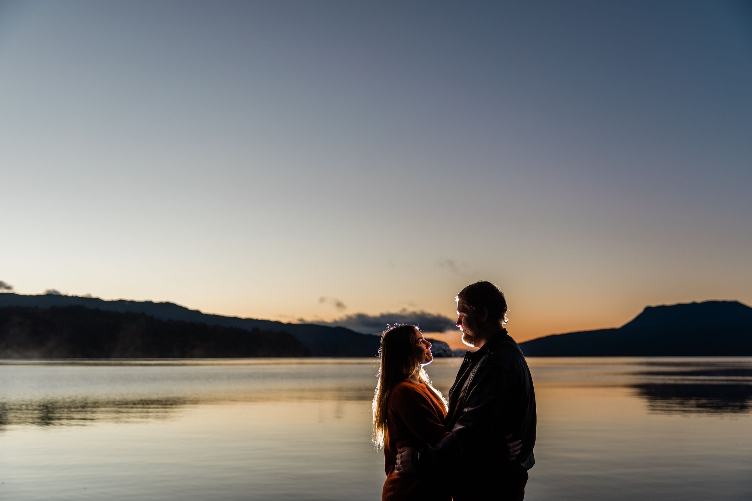 Off camera flash with newly engaged couple