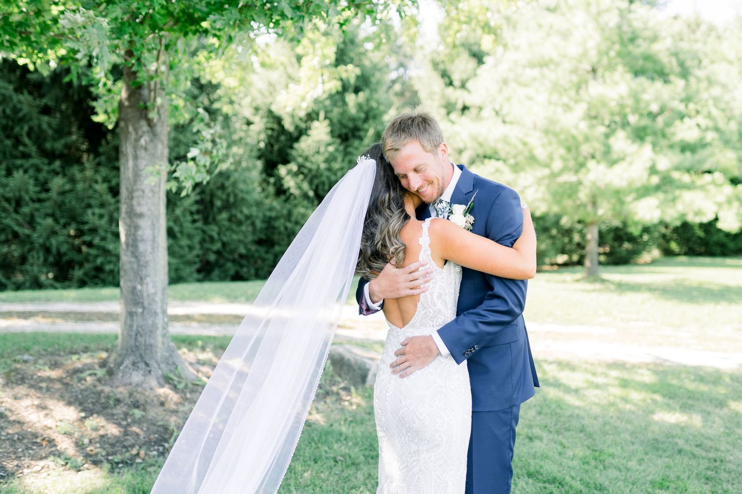 First look wedding photos at Prairie Moon Winery in Ames, Iowa