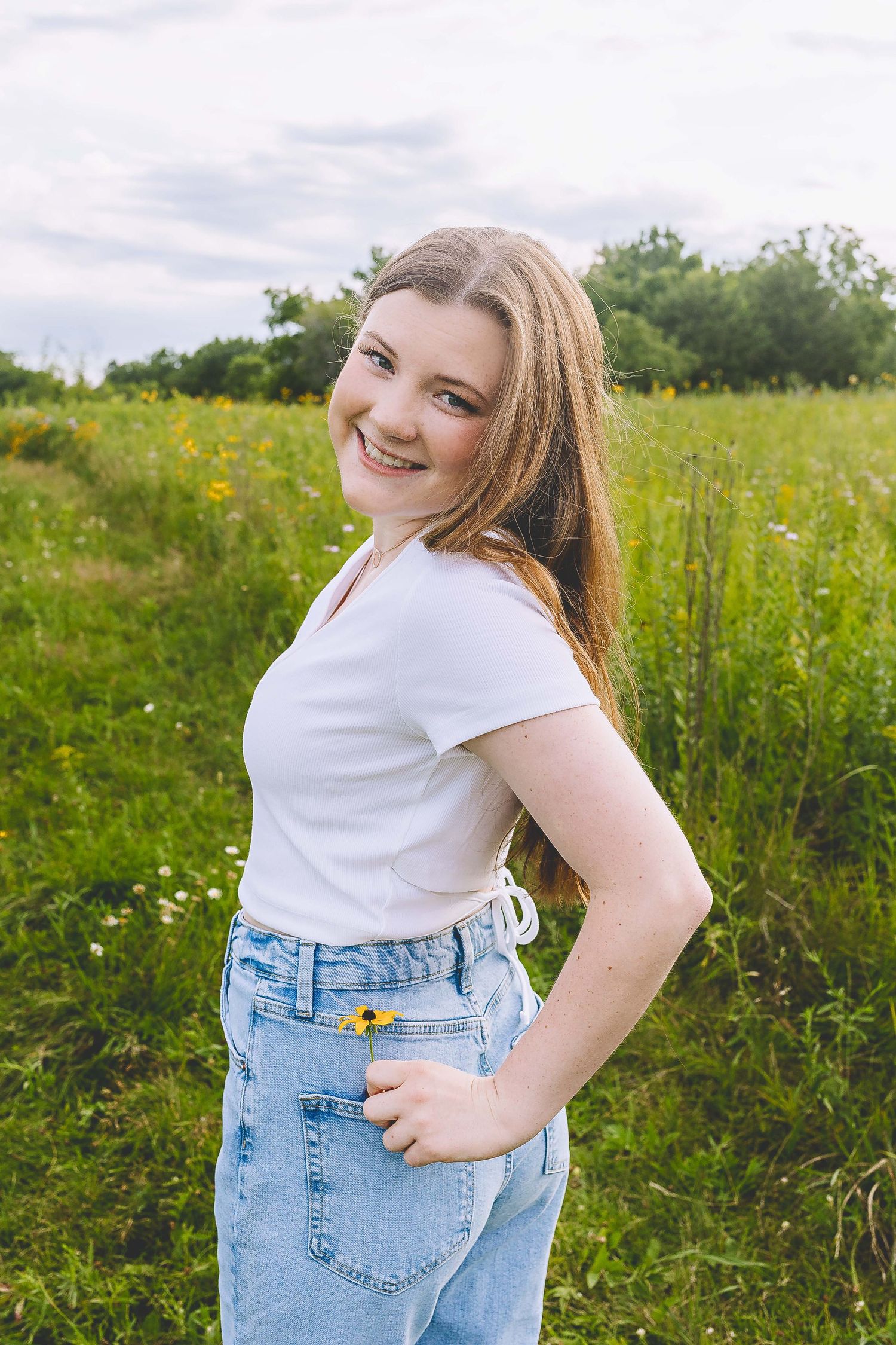Senior Photoshoot Photographer Hartland, WI