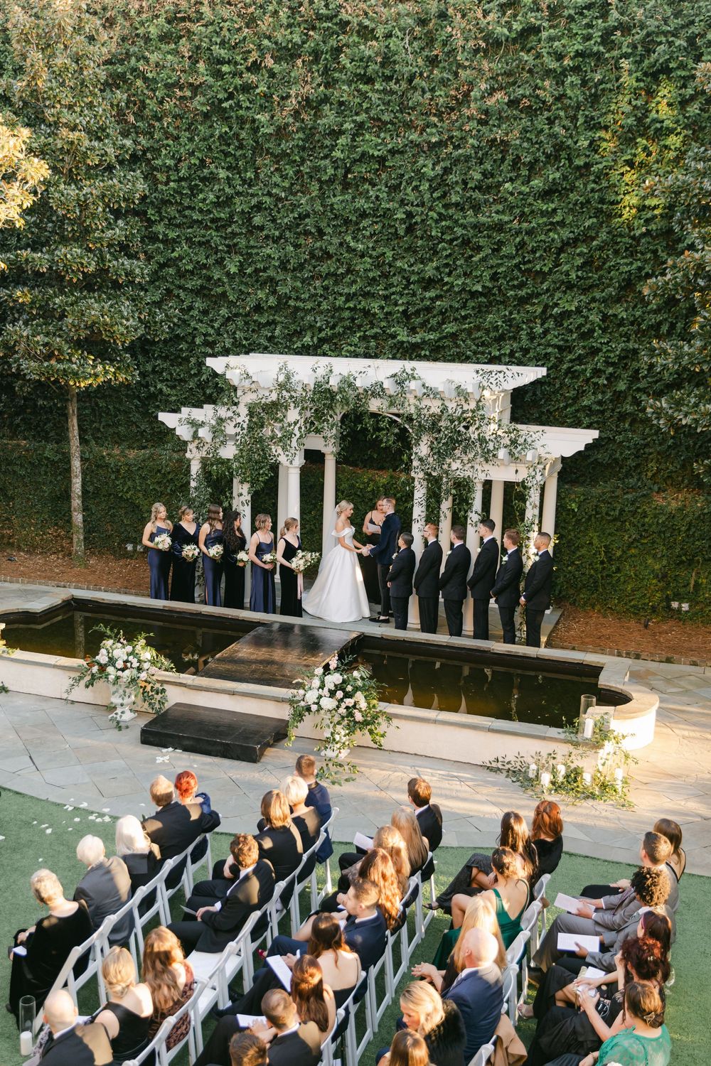 William Aiken House wedding photos from a top Charleston wedding photographer. See more timeless and candid wedding photos William Aiken