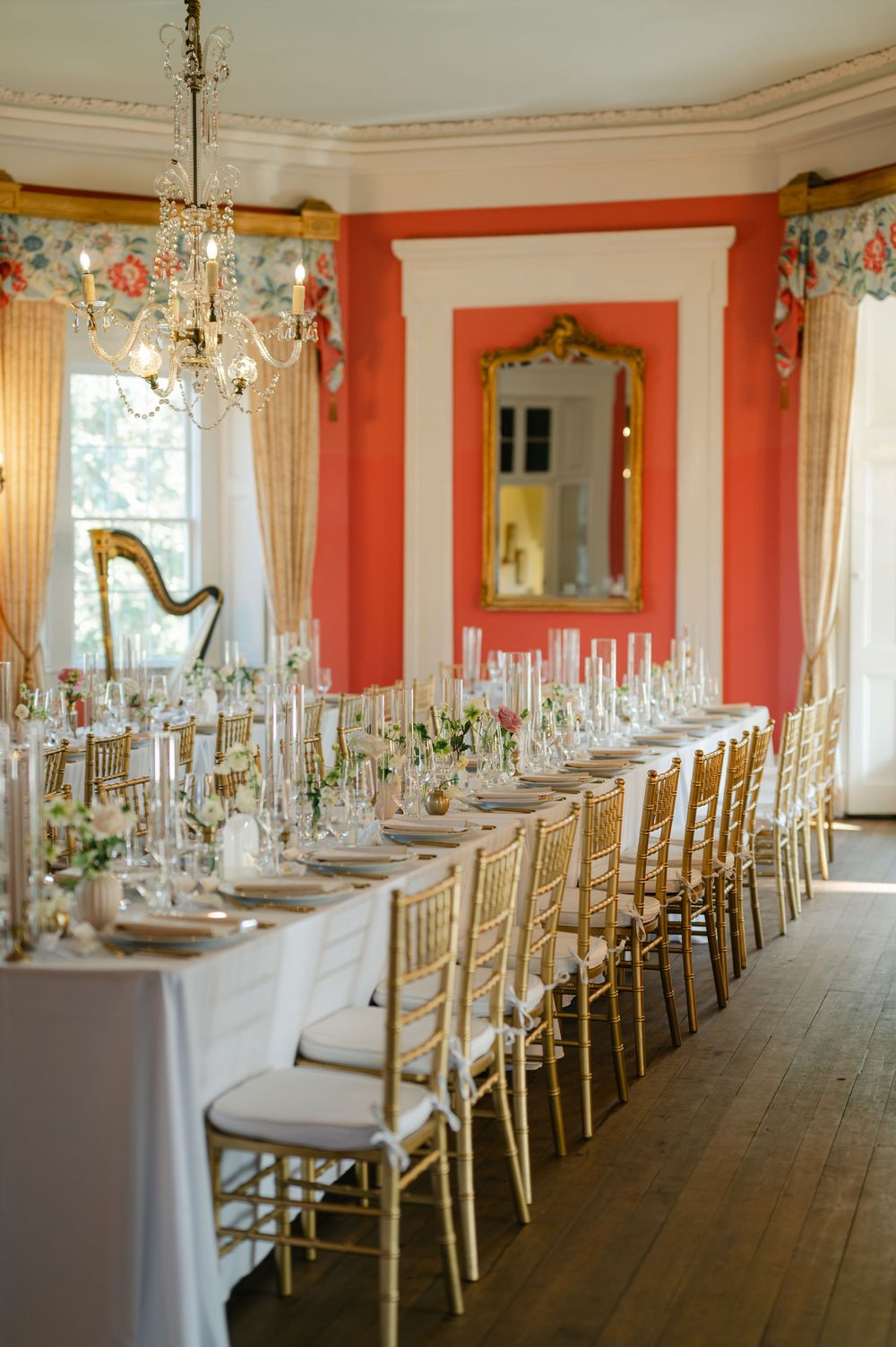 William Aiken House wedding photos from a top Charleston wedding photographer. See more timeless and candid wedding photos William Aiken