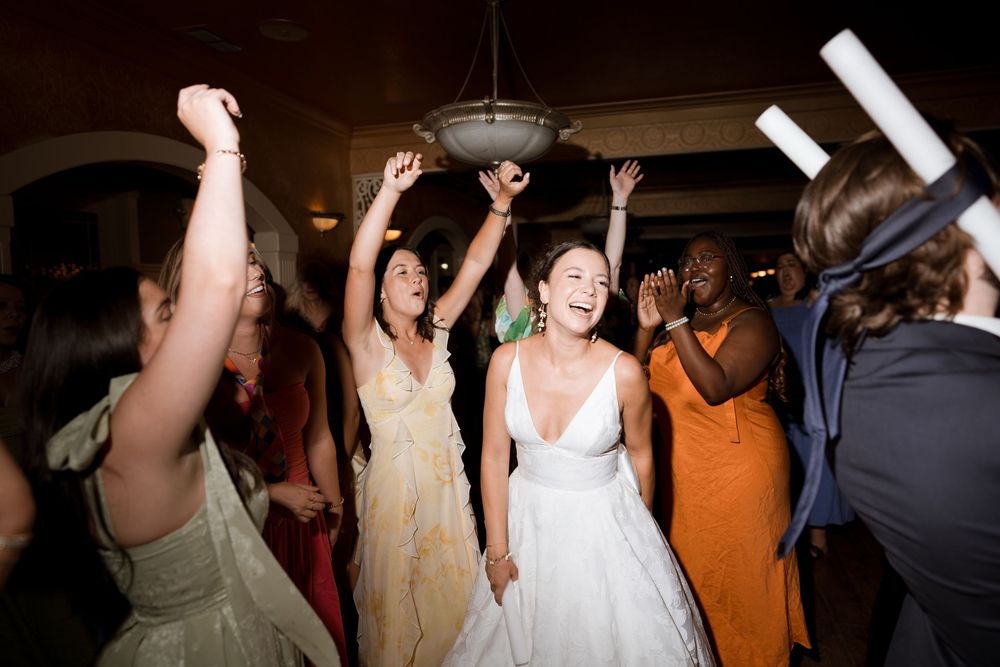 fun wedding dance floor photos