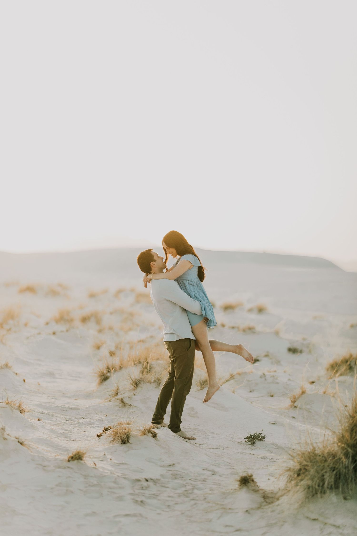 dreamy couples session at white sands park in new mexico