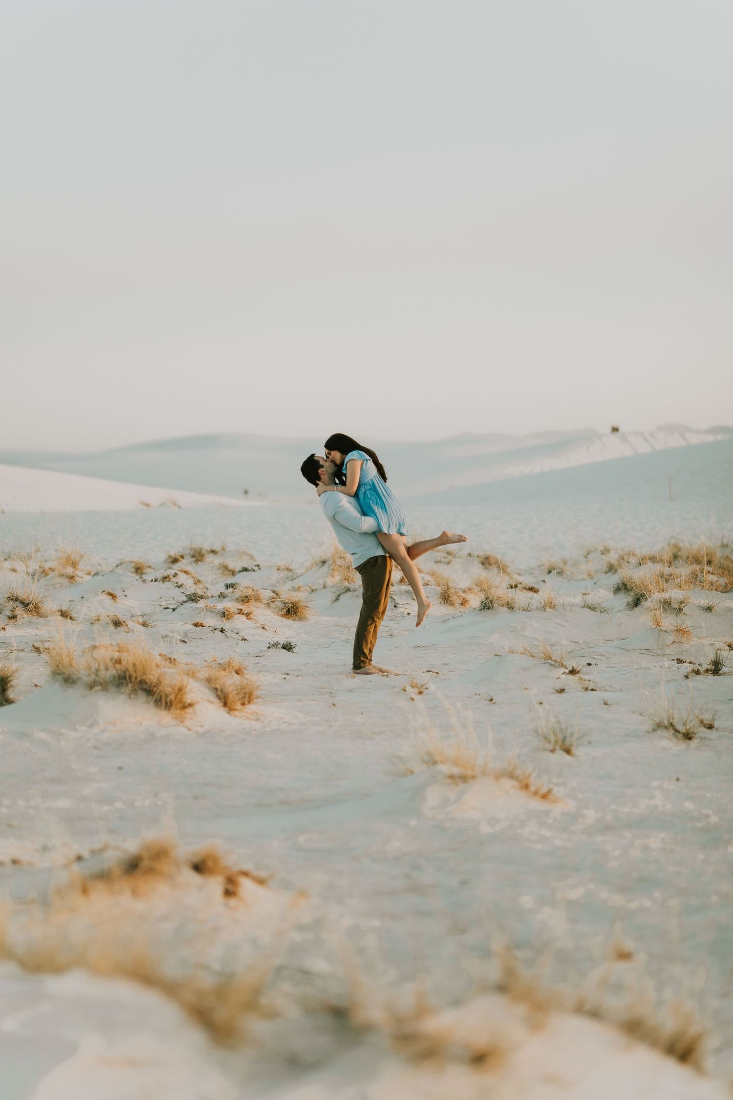 dreamy couples session at white sands park in new mexico