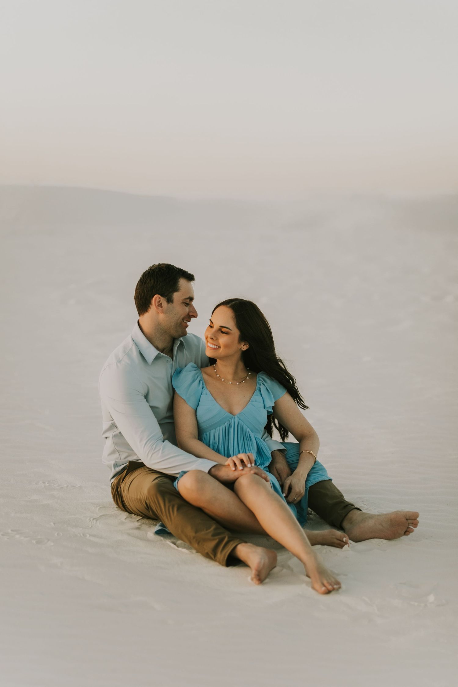 dreamy couples session at white sands park in new mexico