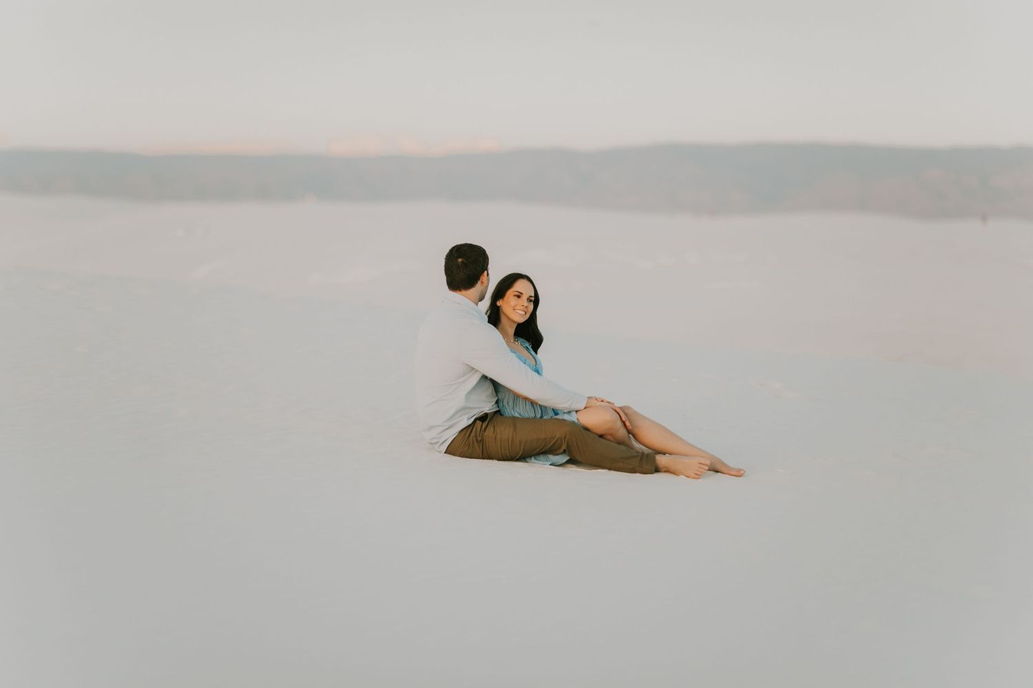 dreamy couples session at white sands park in new mexico