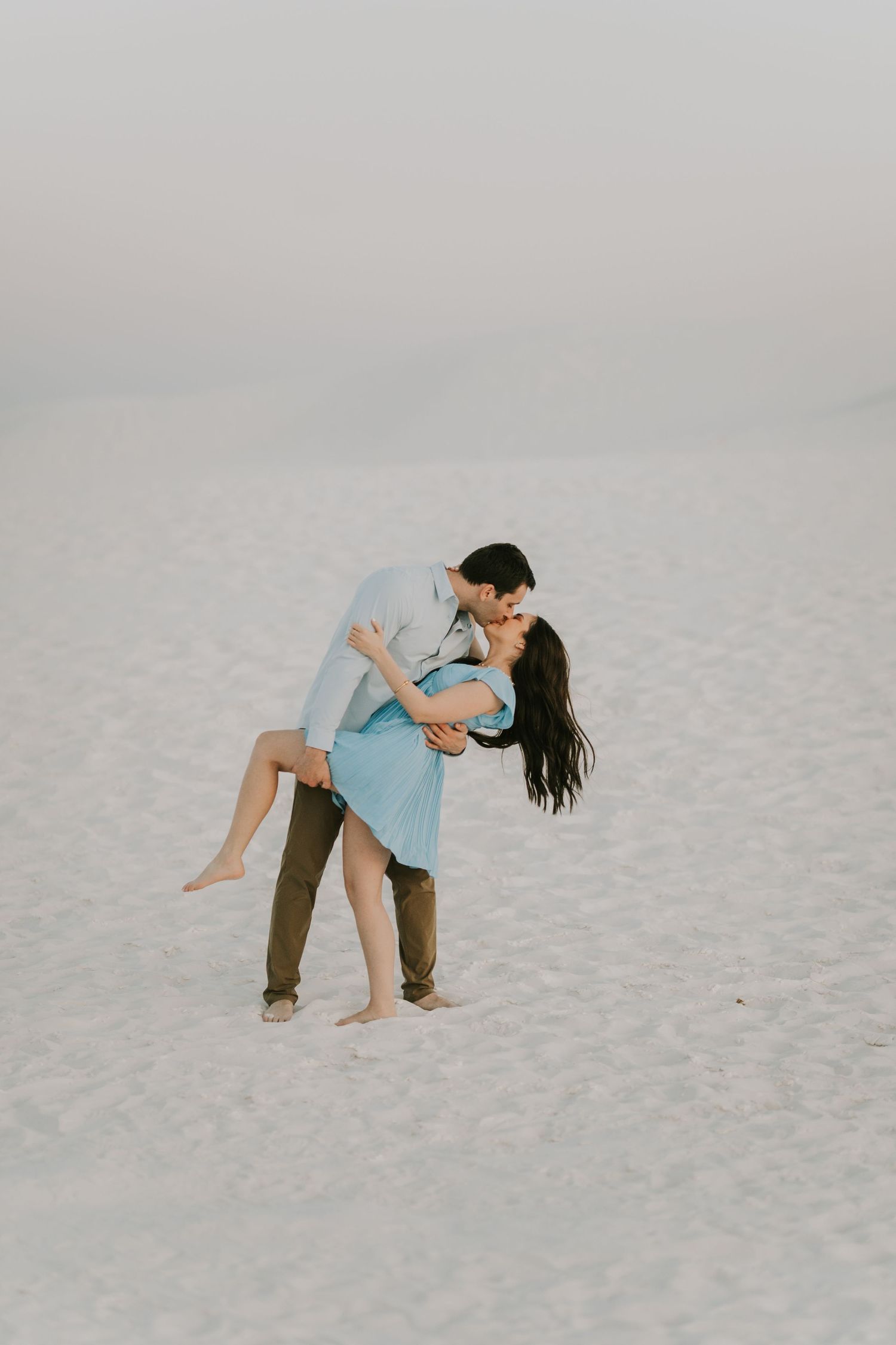 dreamy couples session at white sands park in new mexico