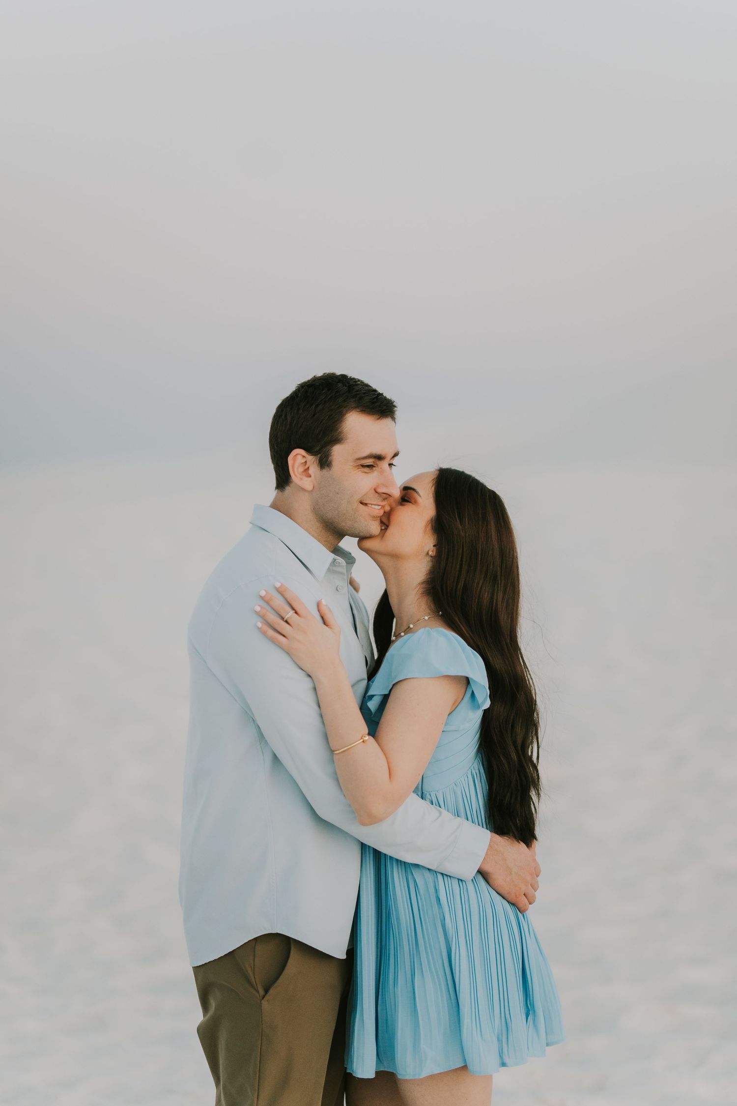 dreamy couples session at white sands park in new mexico