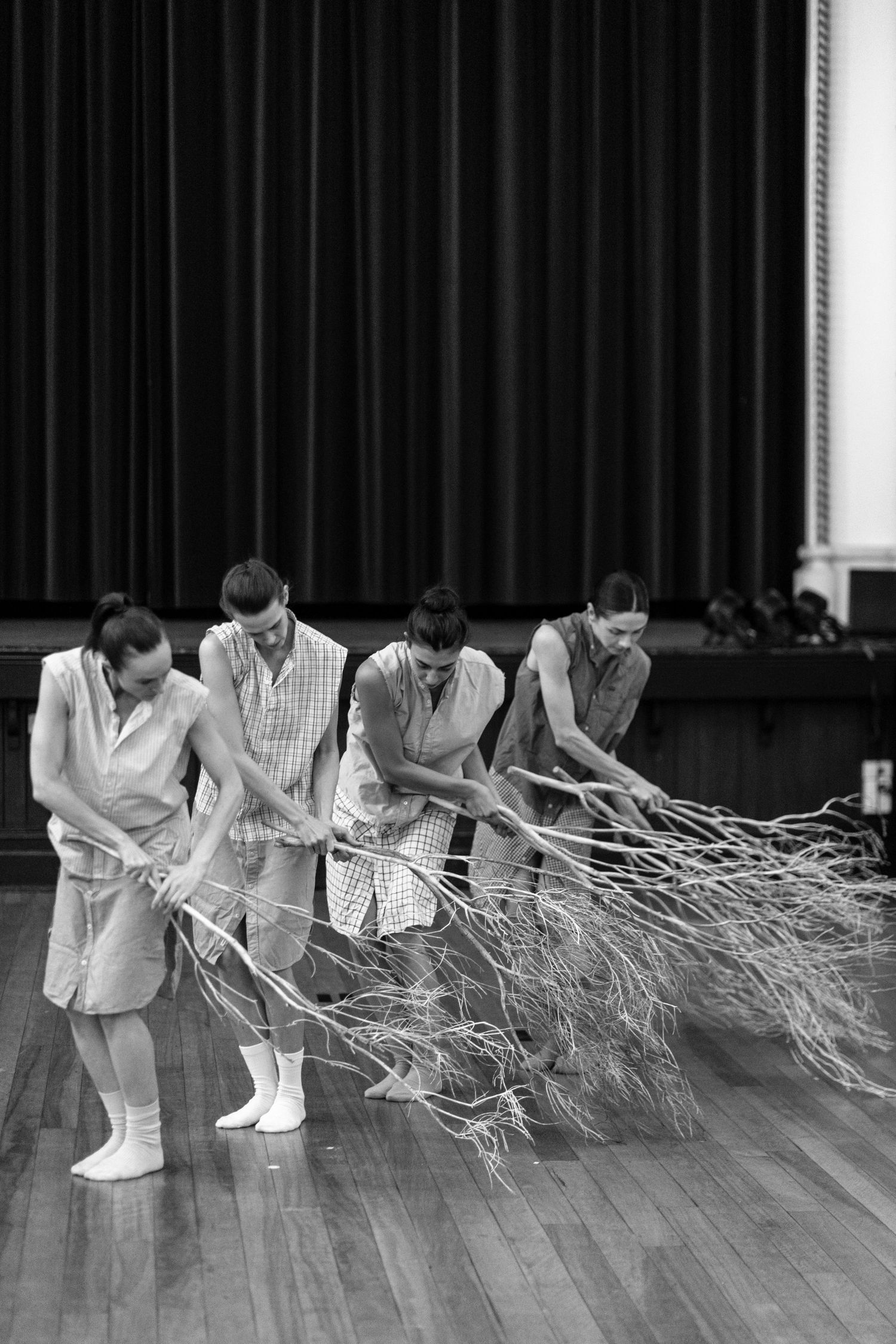 The Darling Choreographed by Tim Harbour.
Performed by Arianna Marchiori, Chimene Steele-Prior, Stephanie Petersen, Jessica Thompson. M. C