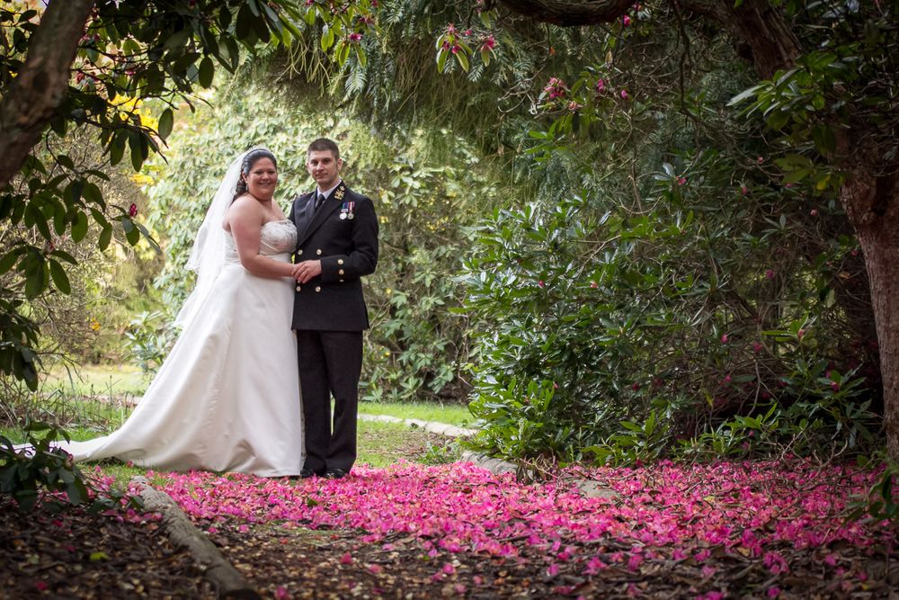 Chilworth manor wedding photography