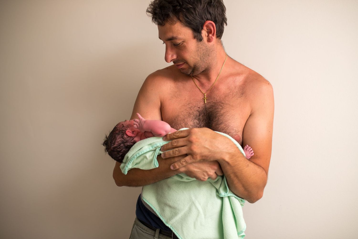 Award winning birth photographer northern Virginia