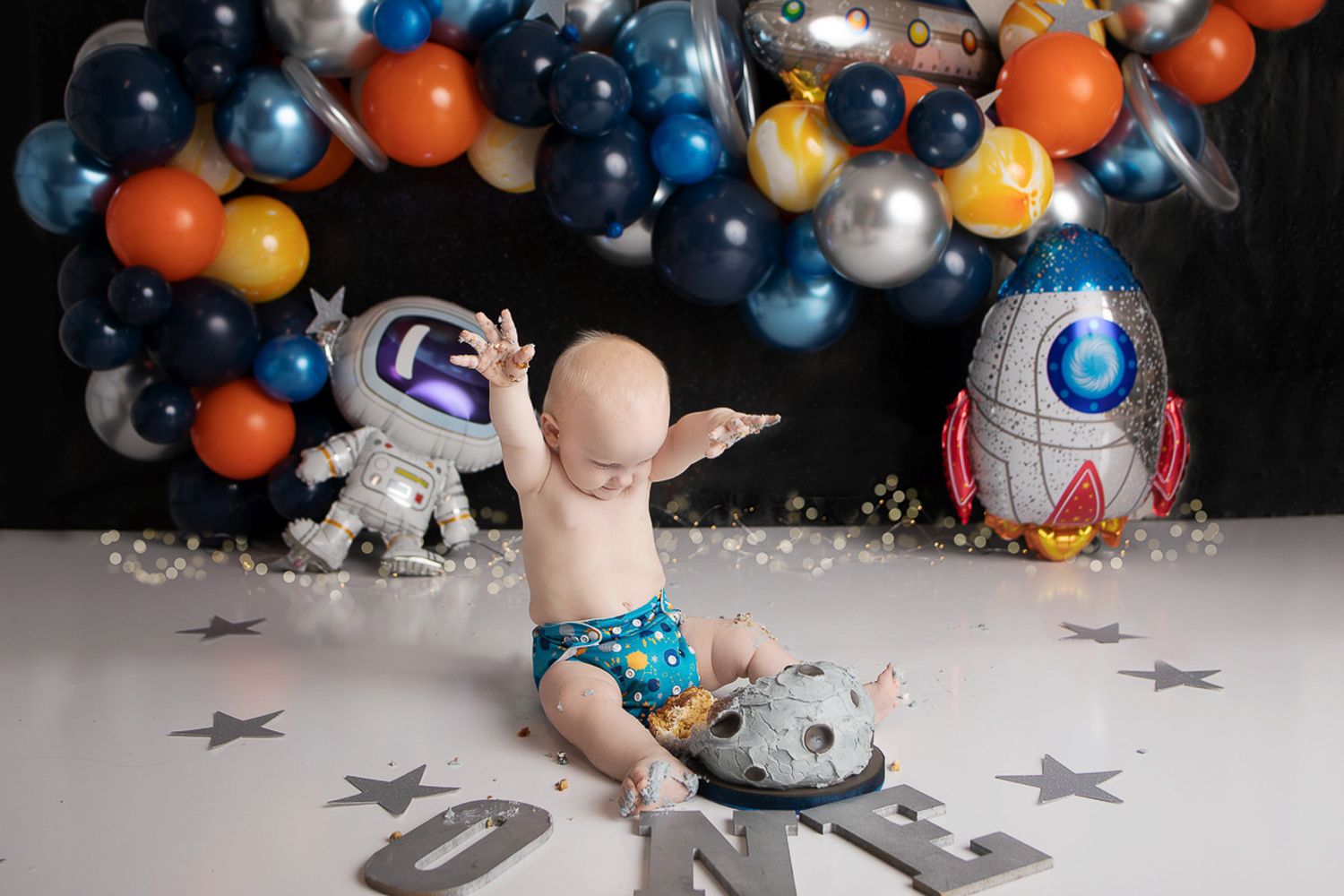 cake smash new york city nyc brooklyn manhattan queens long island bronx nassau county suffolk photographer 1st birthday