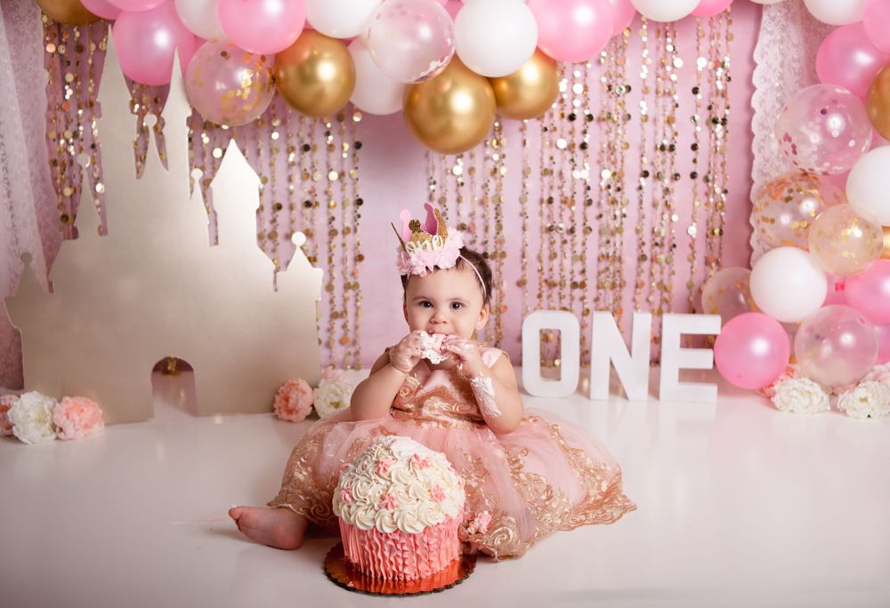 Hershey Newborn photographer, Hershey cake smash photographer, Lebanon newborn photographer, Lebanon milestone photographer, cake smash