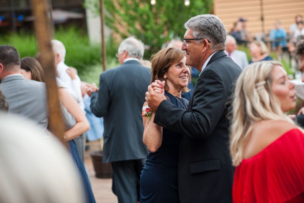 Visual Narrative Photography Michigan wedding photography reception