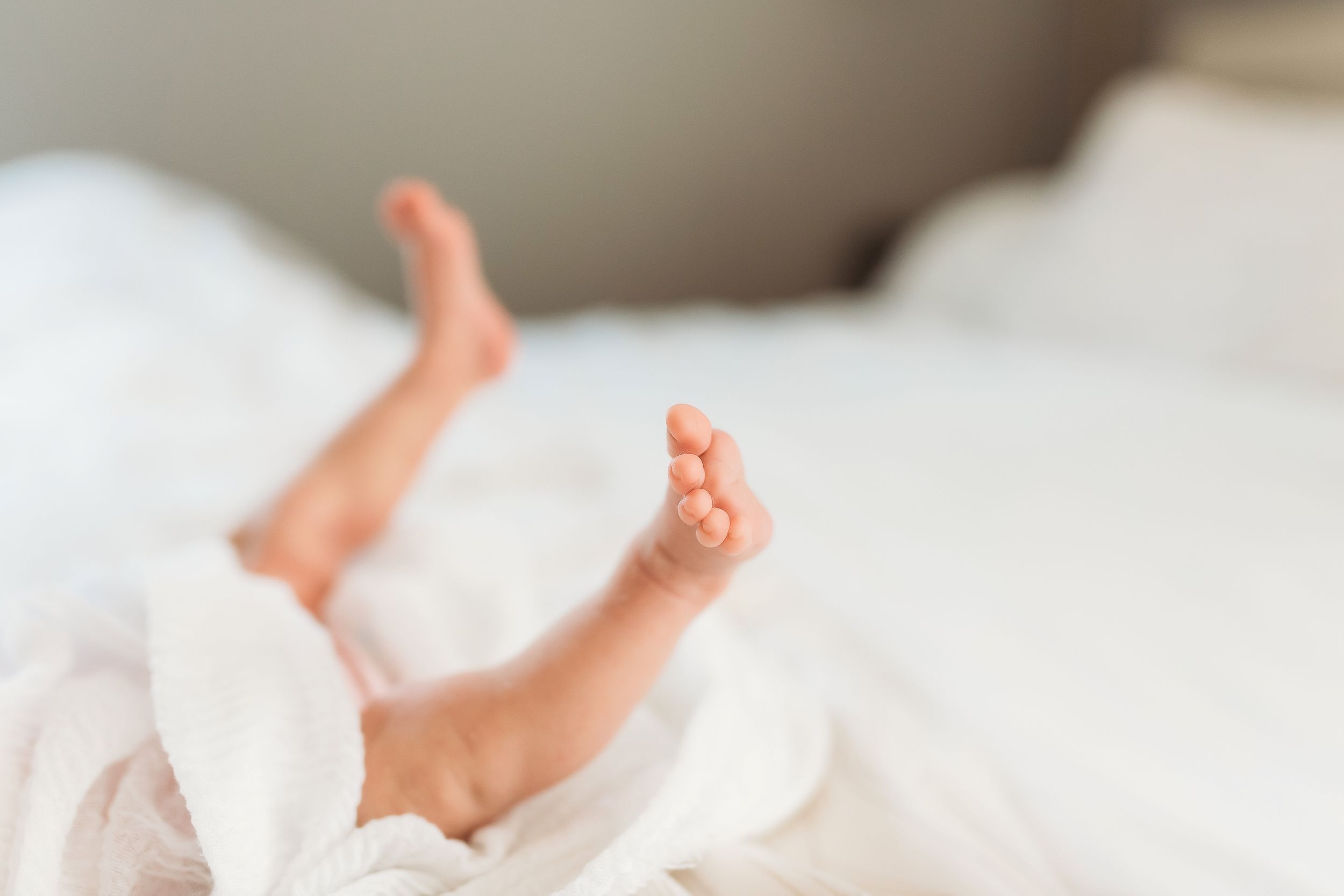 baby toes, newborn photography