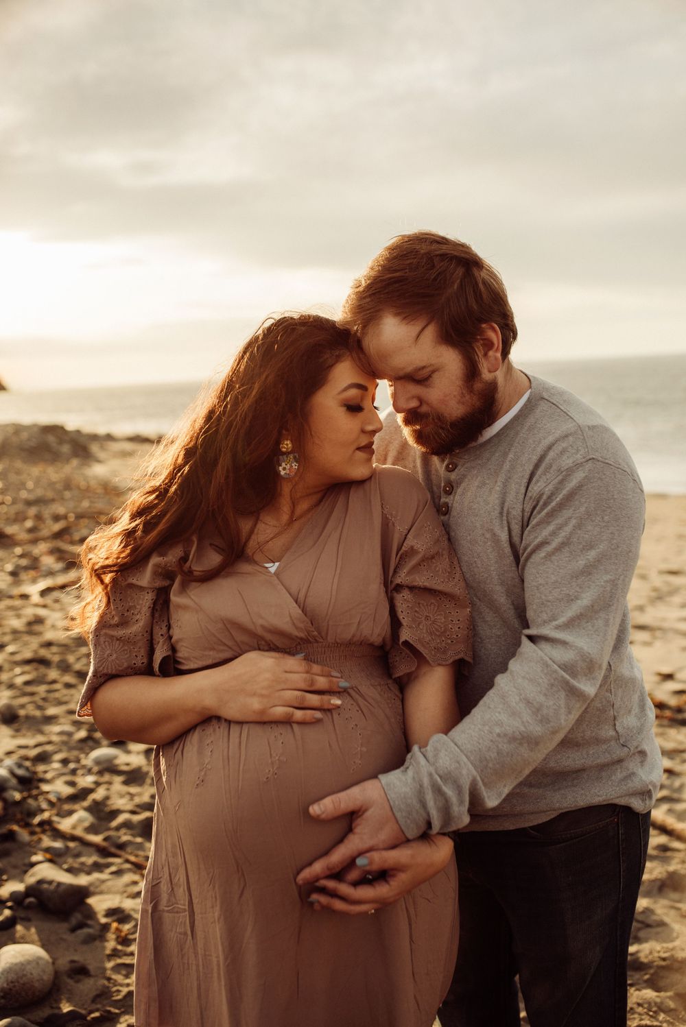 Port Angeles, Sequim, Port Townsend, Forks, Olympic Peninsula Photographer, Maternity Photographer, PNW, Elopement