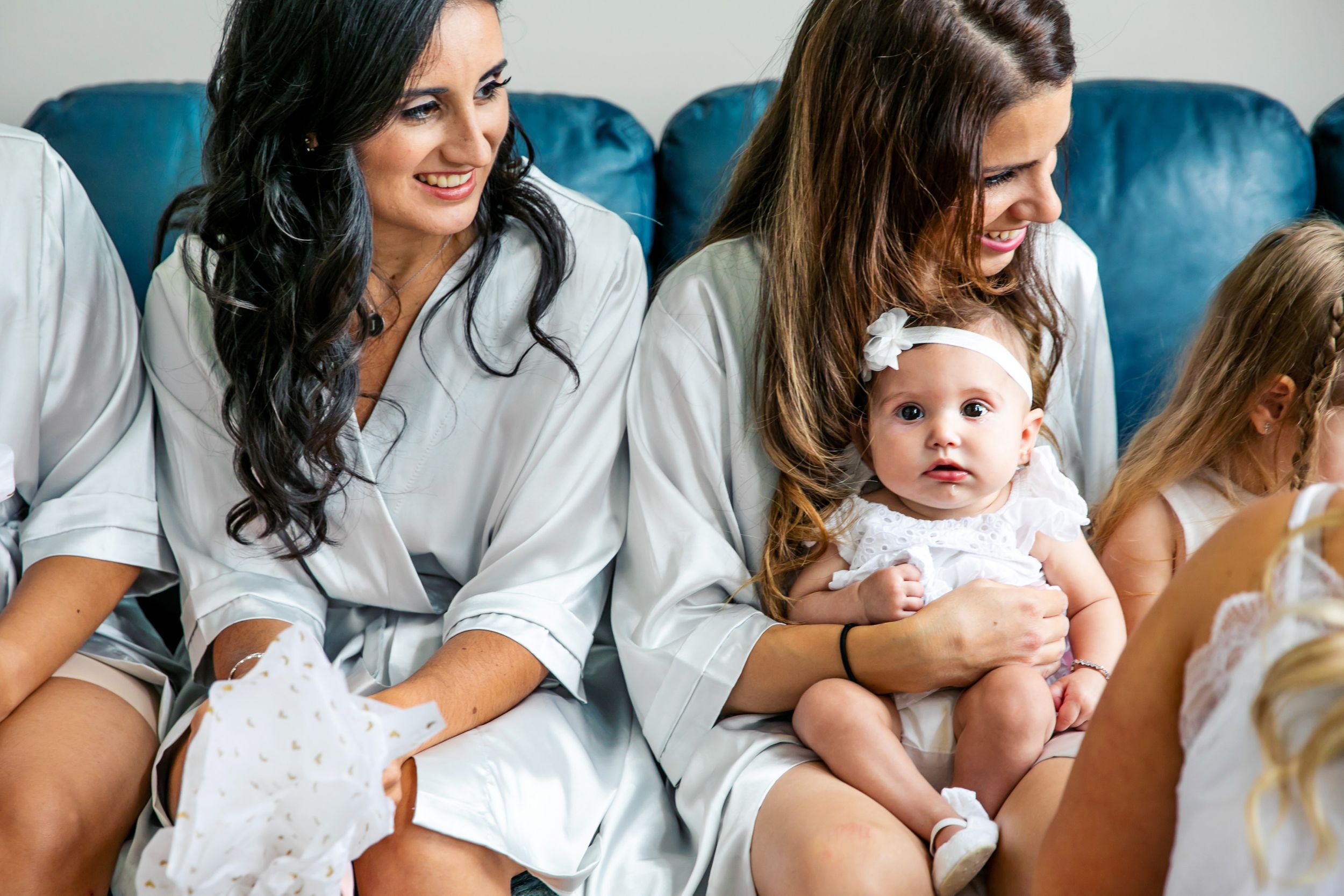 Cute and quirky little wedding in Schomberg and Arlington Estate by photographer Shawn Van Daele