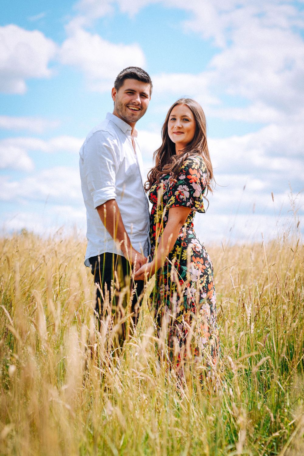 Engagement Photography by Zara Davis Photography, near Stroud, Gloucestershire in the Cotswolds summer days
