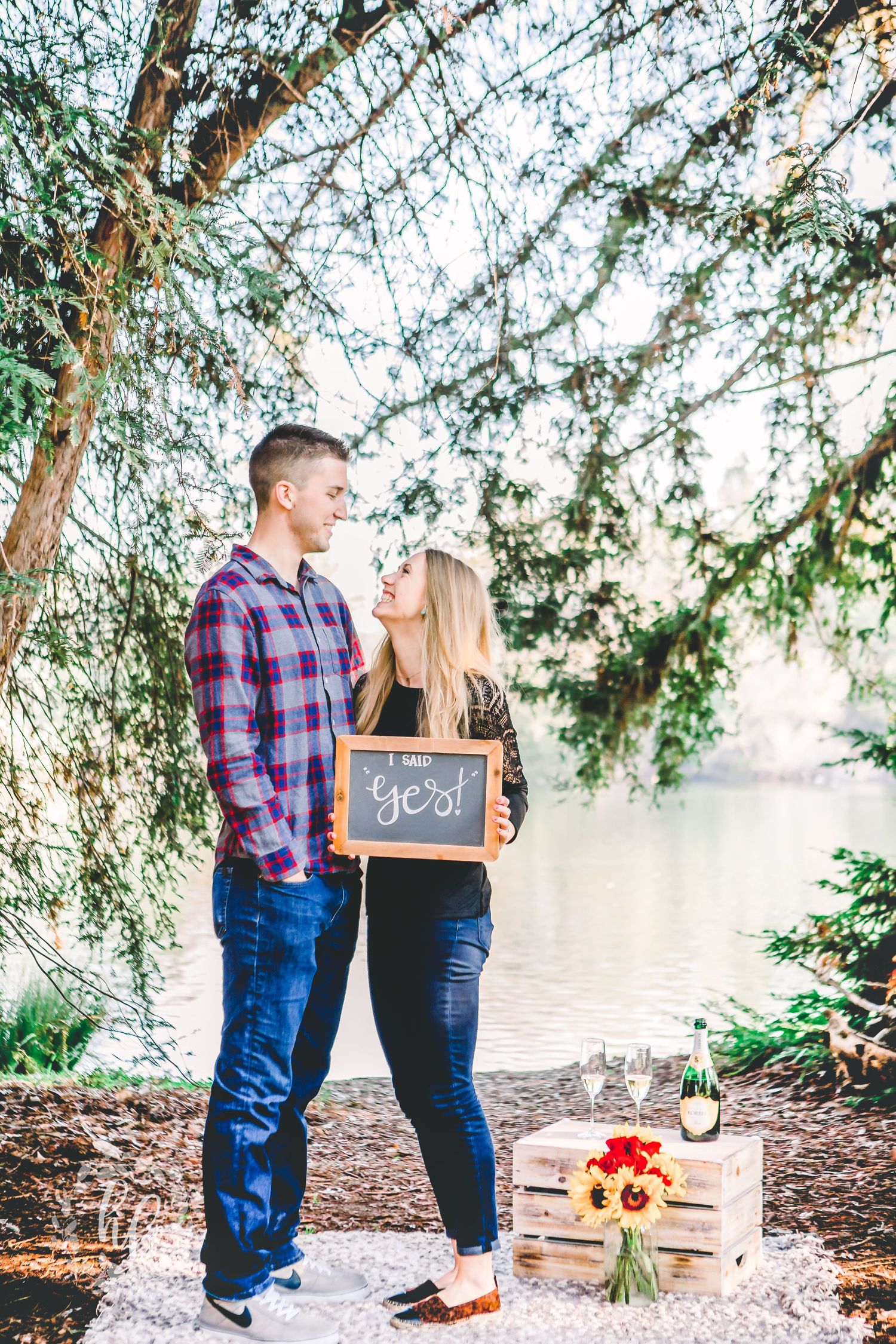 lakeside proposal engagement photos