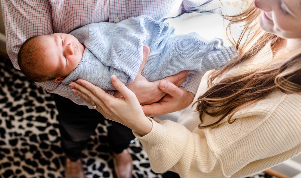 When do you plan to have newborn family photos taken? Brooke Grogan Photography offers her insight.