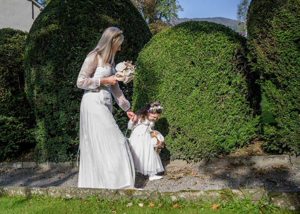 Bride and daughter at Briery Wood wedding