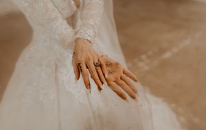 Harry Potter stars on bride veil