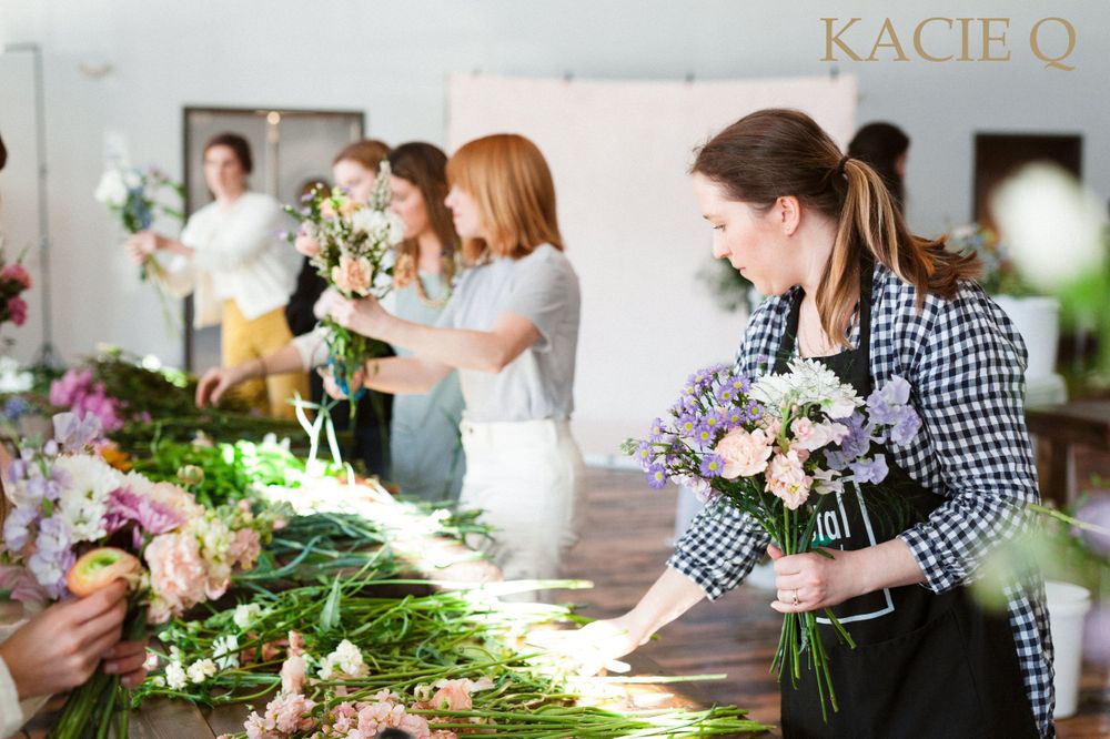A Bloomin' Good Time Floral Workshop Nashville, TN