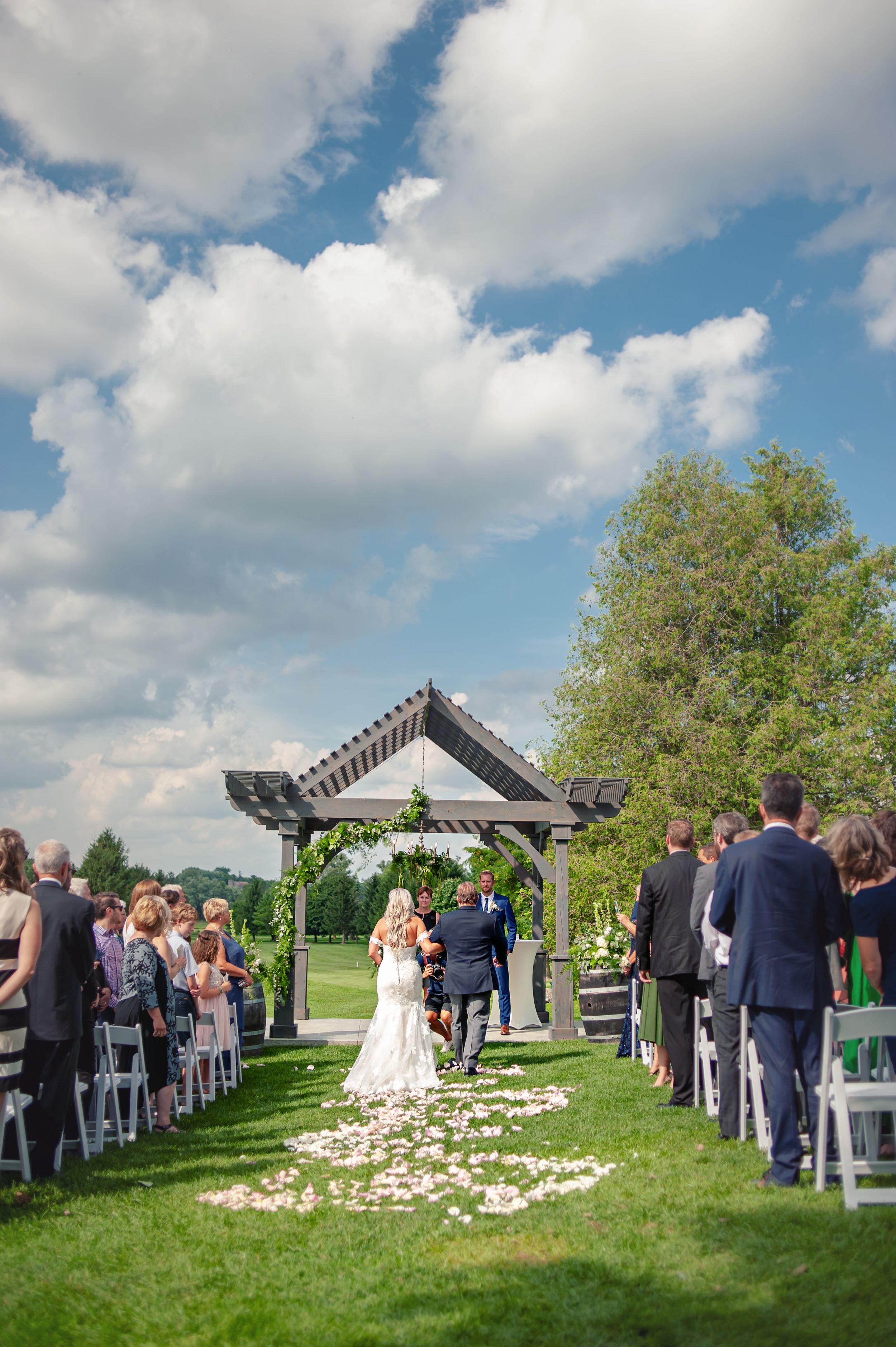 St.Mary's Golf & Country Club Summer Wedding Photography by Shawn Van Daele