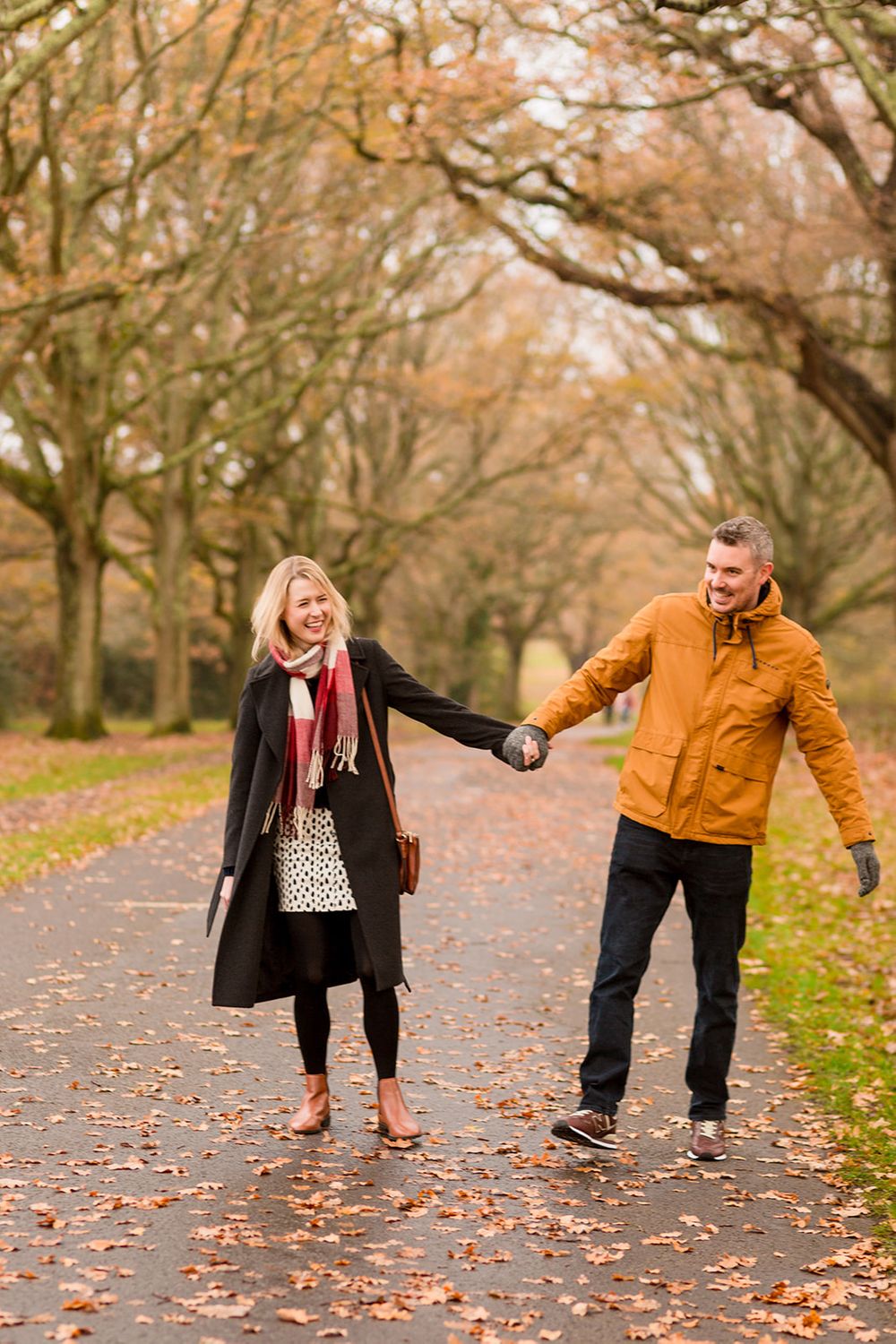 autumn engagement photos southampton