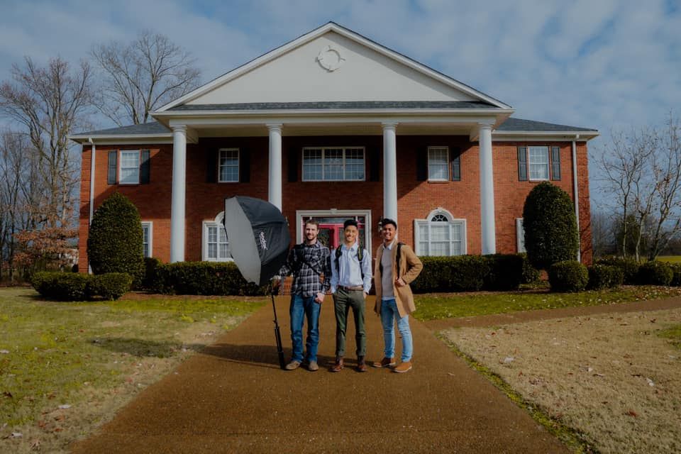 Shounam Ches ( center ) with Jey Ches ( Shounam's left ) and Colten Goomate ( Shounam's Right ) in Nashville, Tennessee.