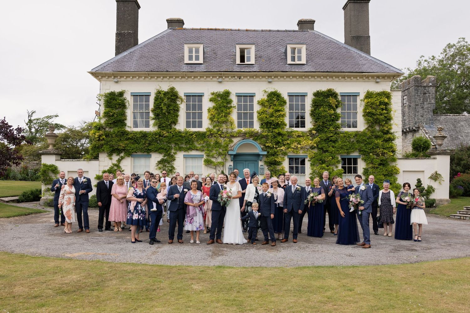 Gileston Manor Wedding Group Photo
