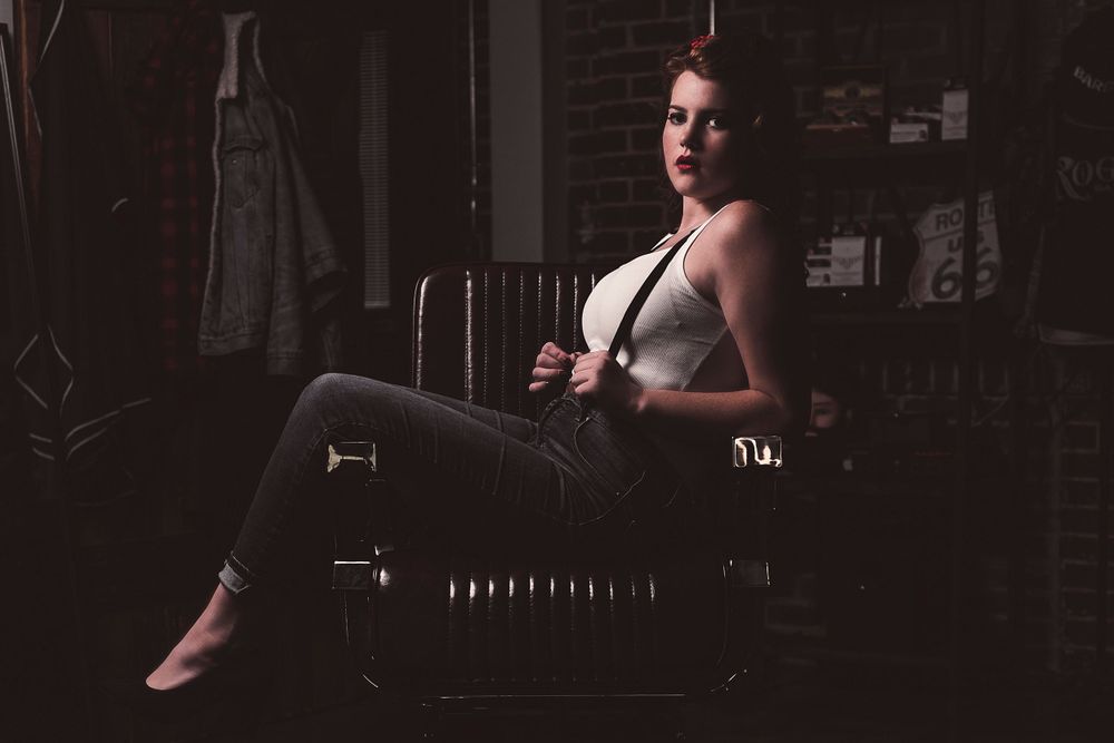 Fashion Portrait of girl in rockabilly outfit for model portfolio