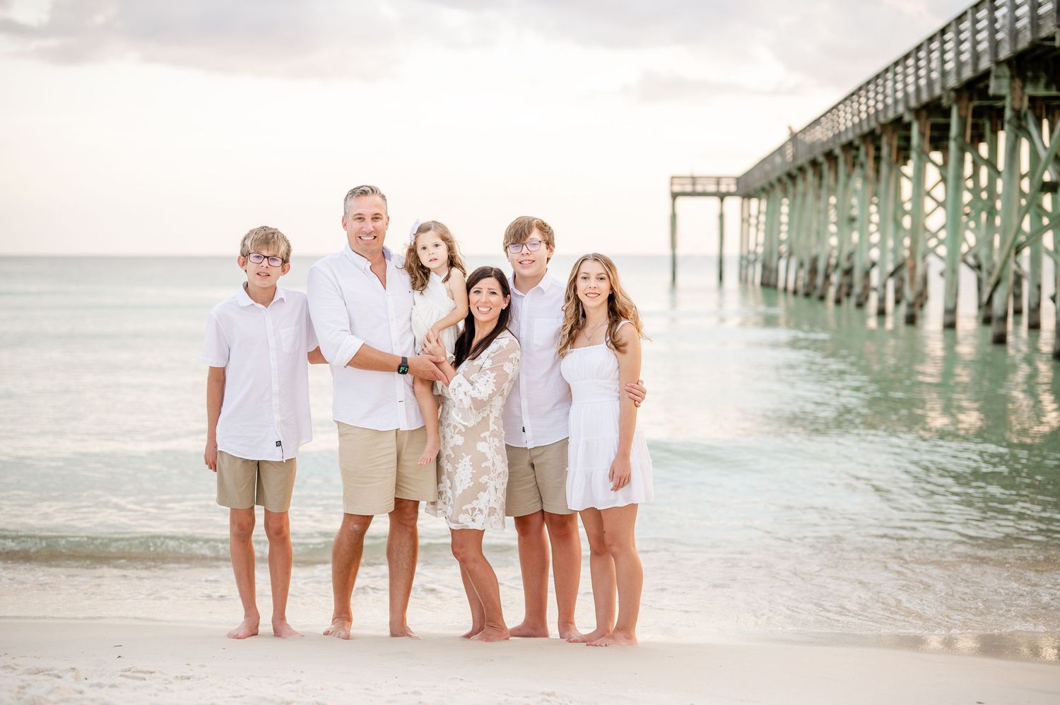 Panama City beach family photographer pcb beach photography light bright airy neutral reasonable pcb mini session