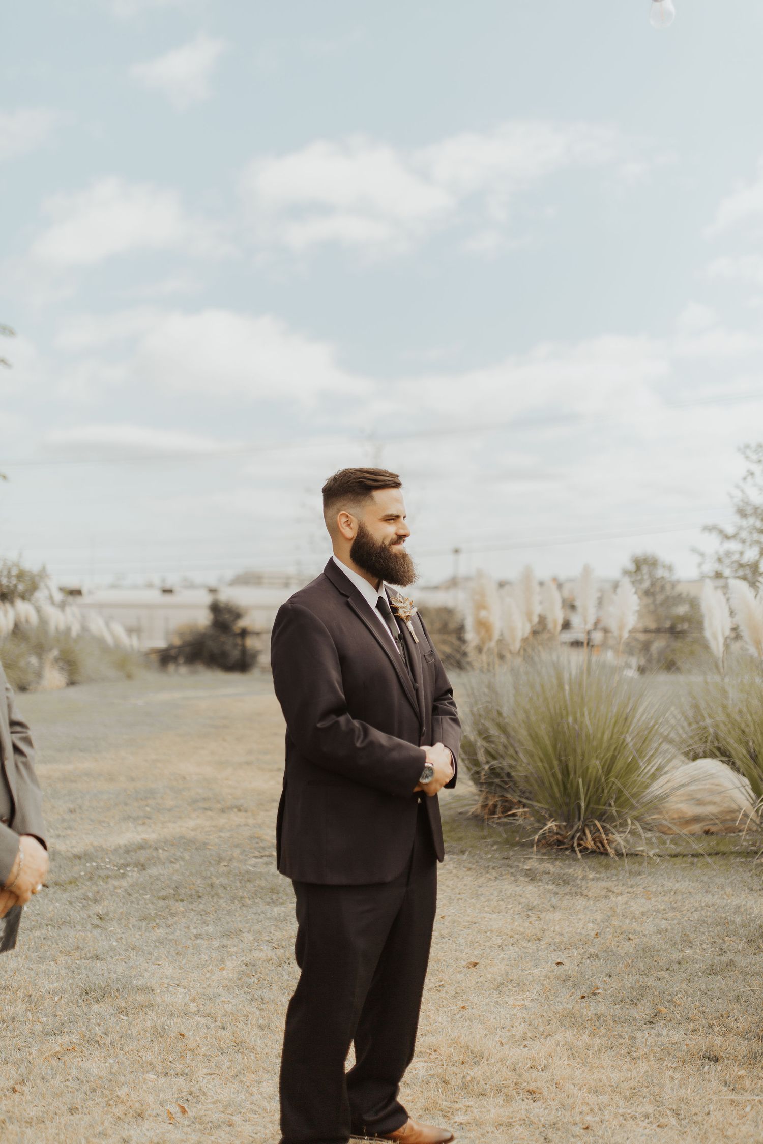 Wedding and elopement photography in Dallas, Texas! Photos taken by Jessa Maria Photography.