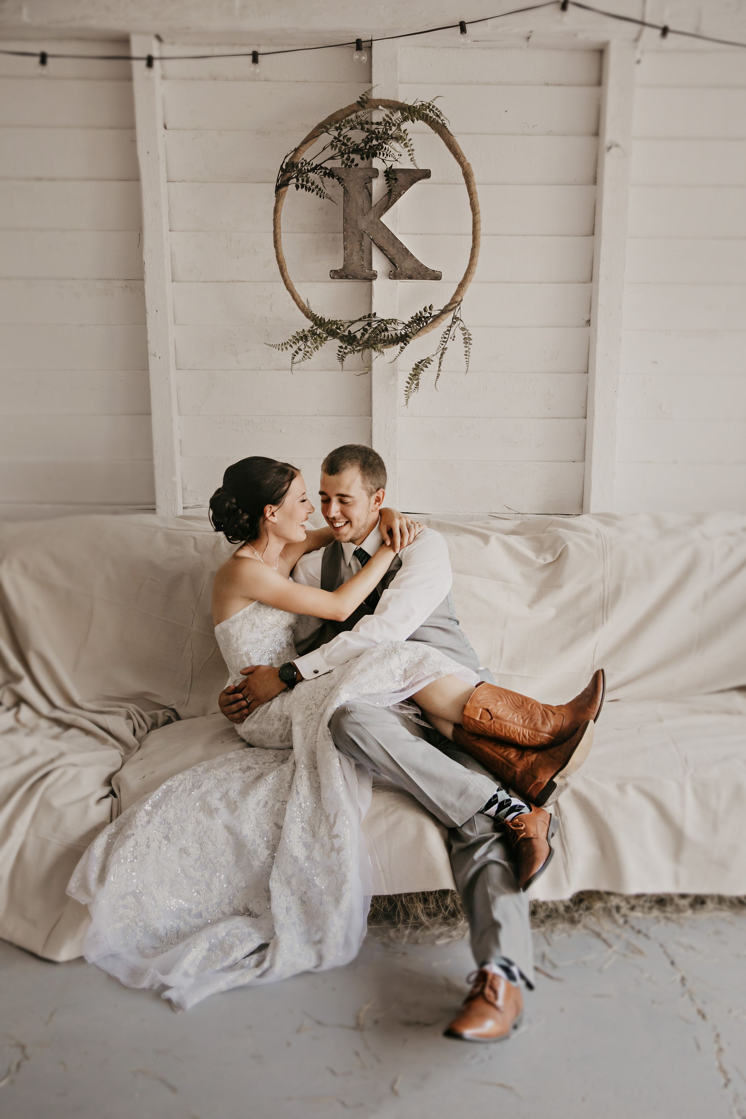 Rustic Farmhouse Backyard Wedding Photos by London Ontario Photographer Shawn Van Daele
