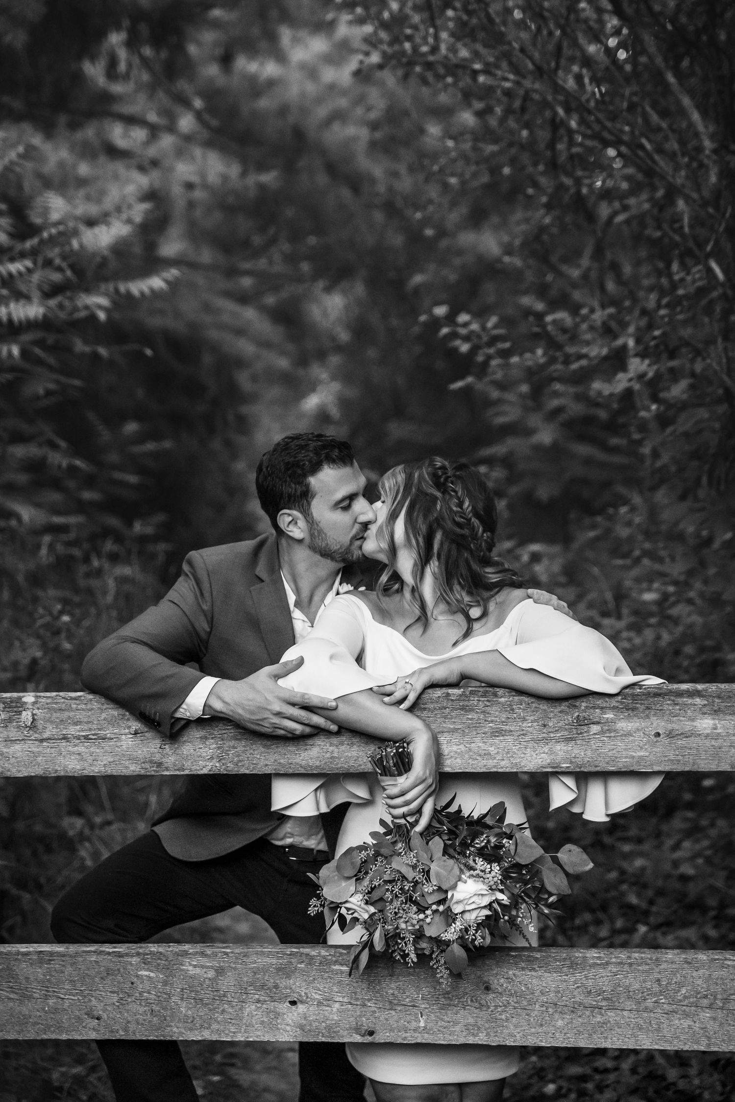 London Ontario Surprise Backyard Pop Wedding Photography by Shawn Van Daele