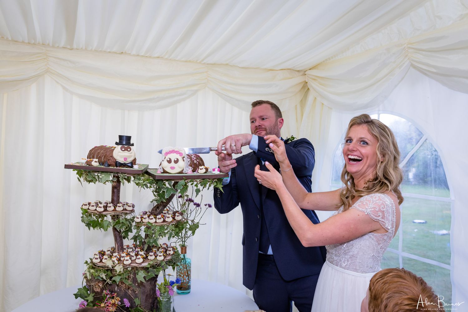 Cutting the cake