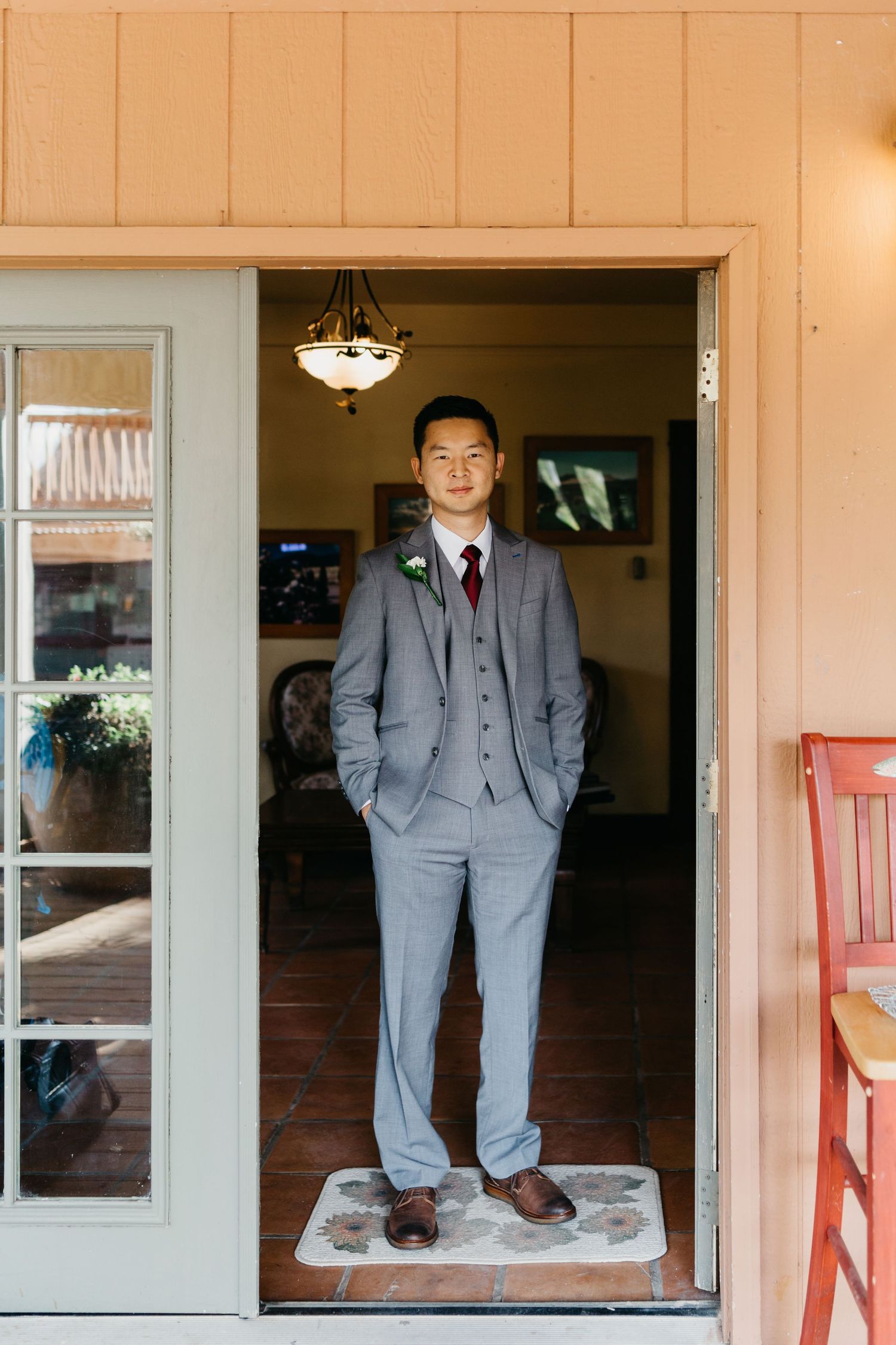 Getting ready photos, Colorado Springs Wedding, Groom Portraits, Colorado Wedding, Classic Wedding
