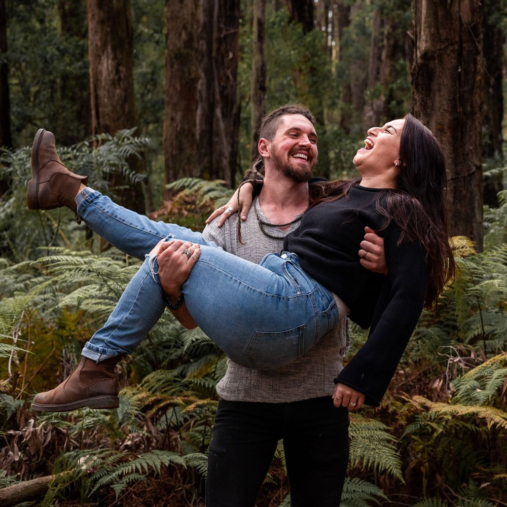 Family and couple photoshoot outdoors in bush forest in Melbourne