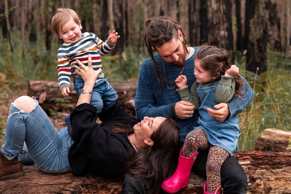 Family and couple photoshoot outdoors in bush forest in Melbourne