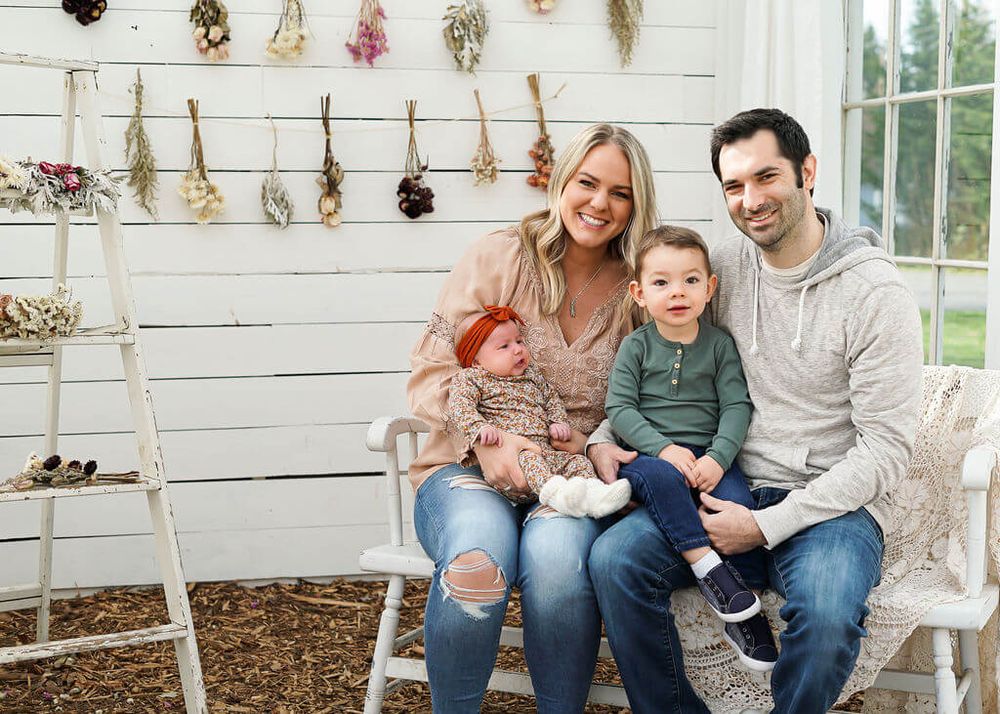 seattle family photographer, family photography near me, family portraits seattle, professional family photos