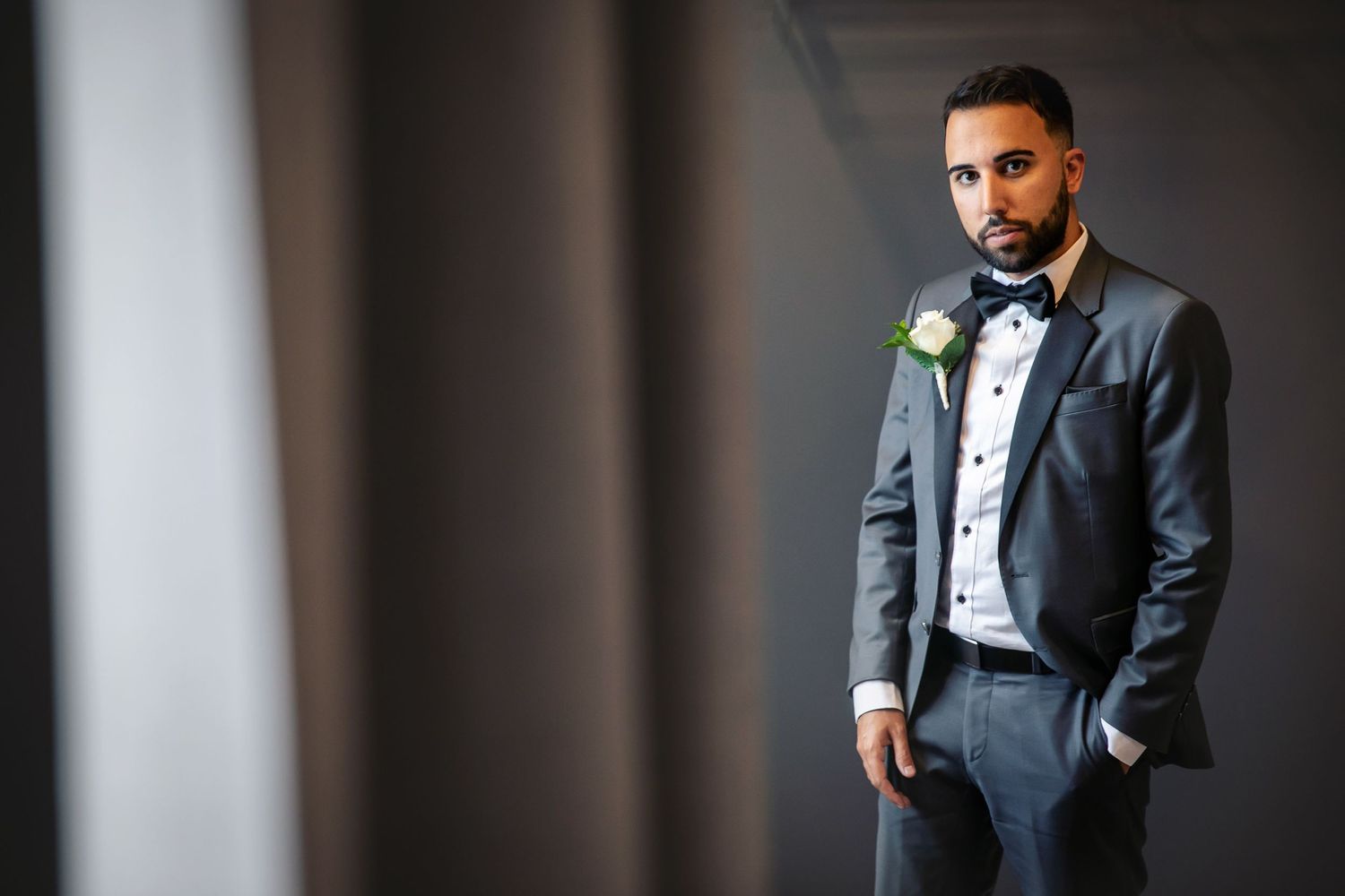 Cute and quirky little wedding in Schomberg and Arlington Estate by photographer Shawn Van Daele