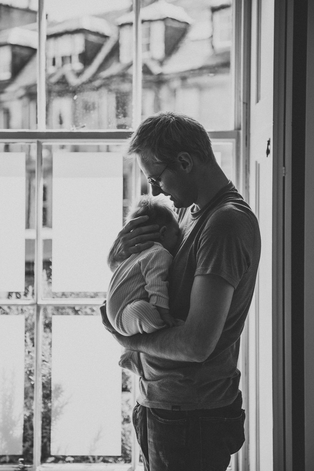 LIFESTYLE NEWBORN SESSION IN COMFORT OF YOUR HOME OR ON THE LOCATION , Edinburgh newborn photographer, dad holding baby
