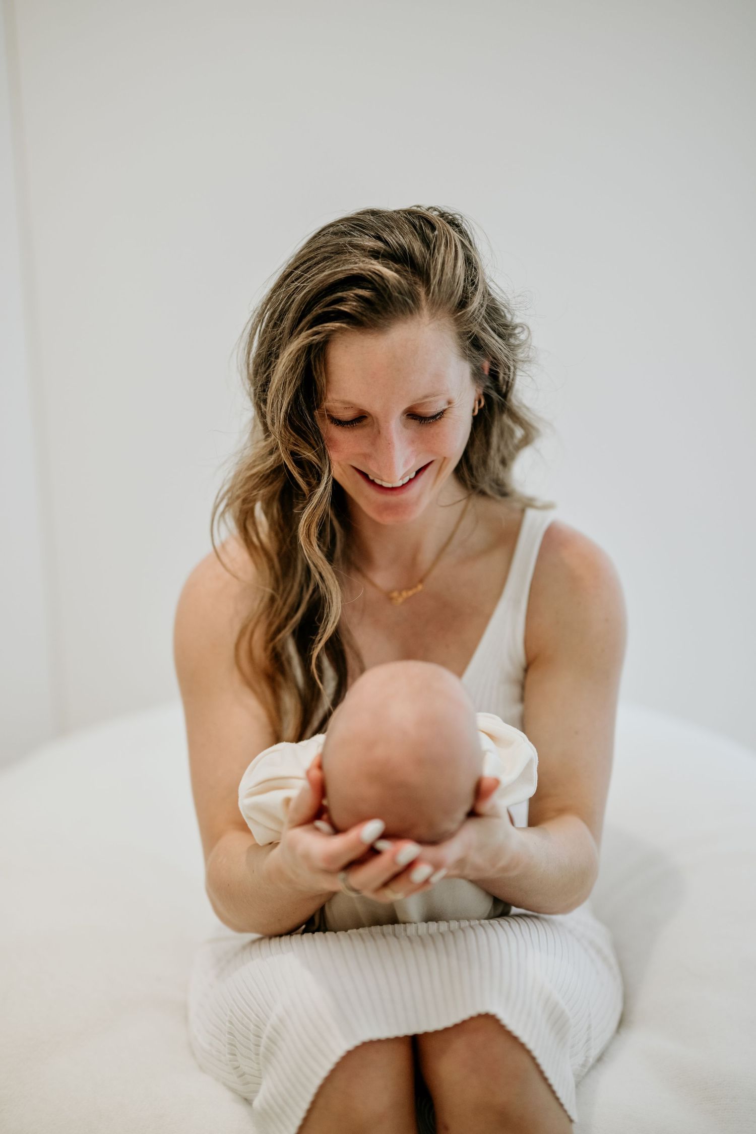 Panama City southport newborn photographer studio lifestyle, neutral, white photorgraphy