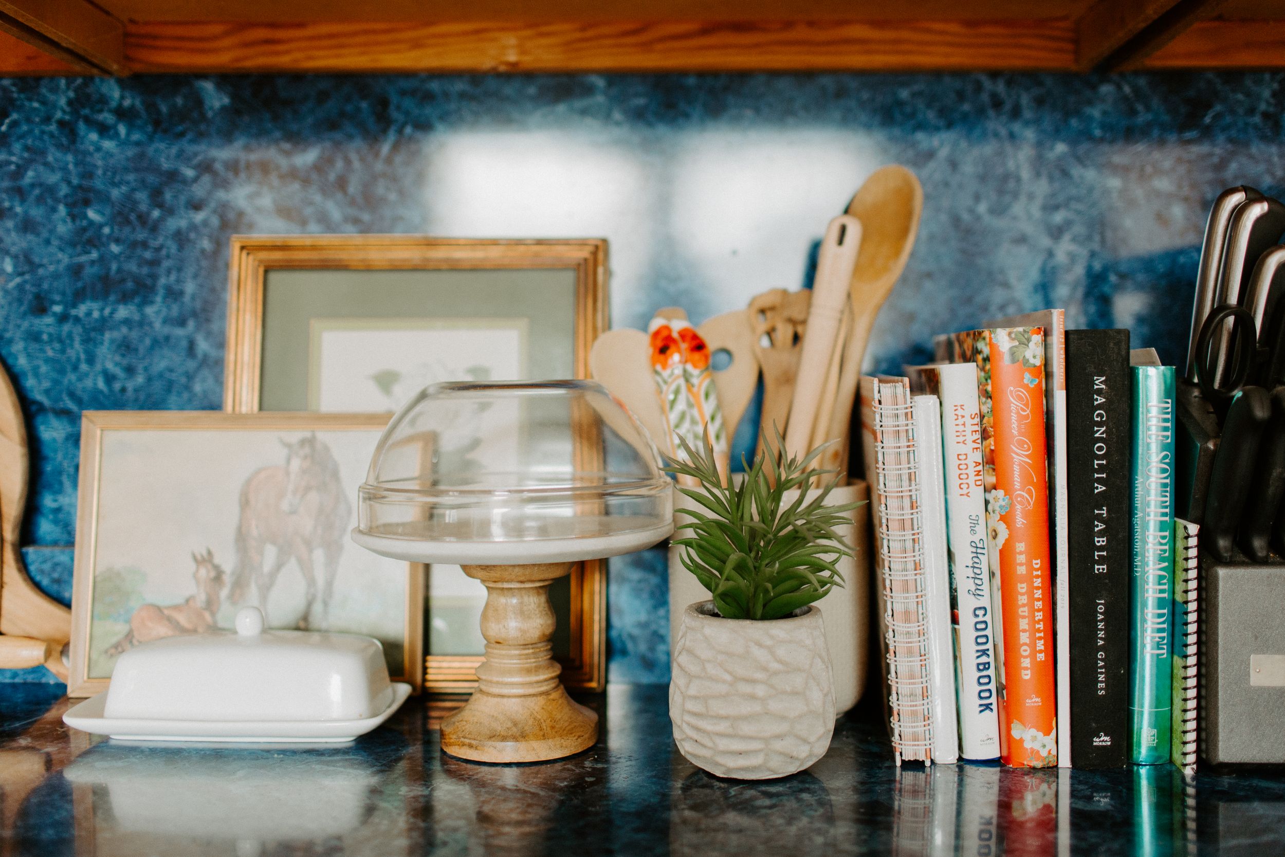 tips for being productive and working from home katie graham photography traveling destination wedding photographer