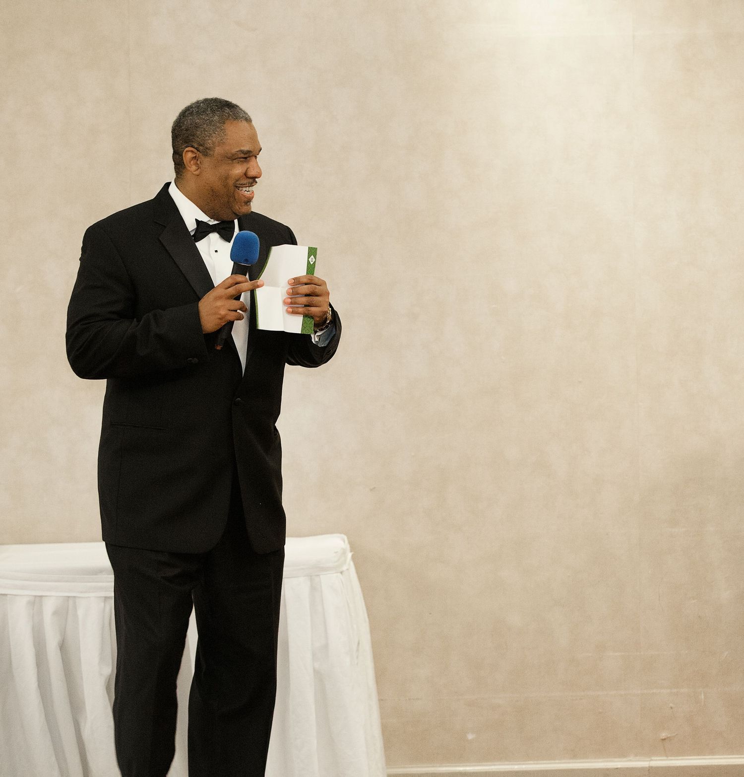 terra howard photography-corporate-business event photographer-male speaker-conference-awards-northern Virginia