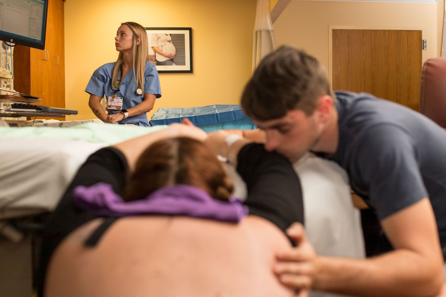 5 (Yes, FIVE) Stages of Pregnancy From a Northern Virginia Maternity, Birth, and Newborn Photographer