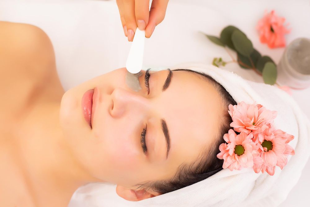 Įvaizdinis SPA paslaugų veido masažai veido kaukės fotografavimas Regimantas Meilutis